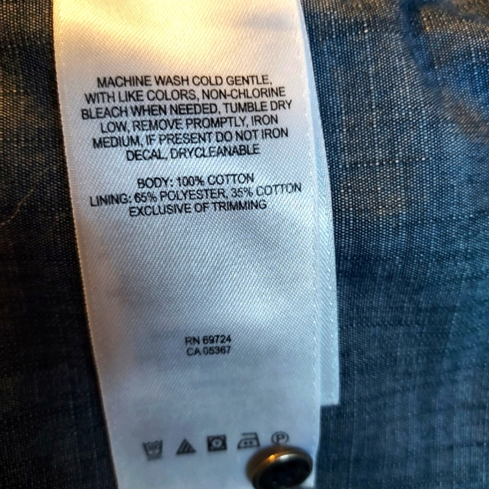Columbia: Ladies Couple Button Front Tapered Refined Chambray Shirt. - Picture 8 of 12